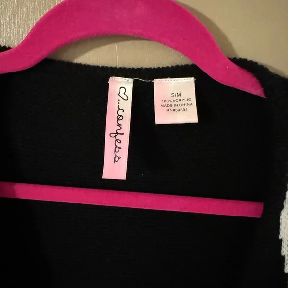 Black and White Fringed Women's Sweater - Picture 2 of 3